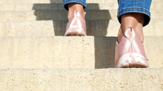 QVC Receives Award for Outstanding Commitment to “FFANY Shoes on Sale”